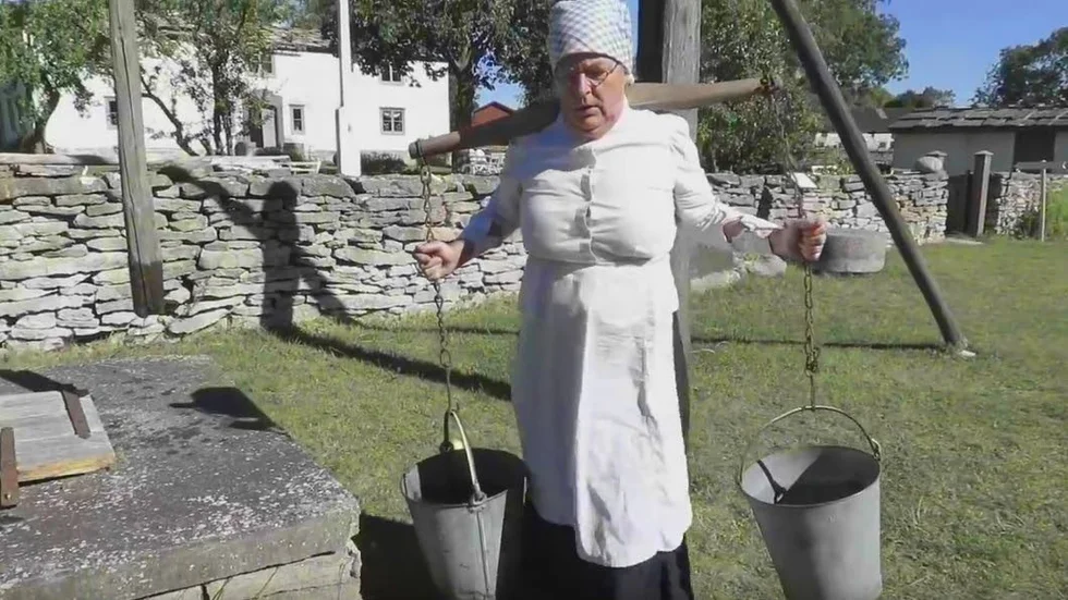 Anita Widén gestaltar mor Anna i filmen.