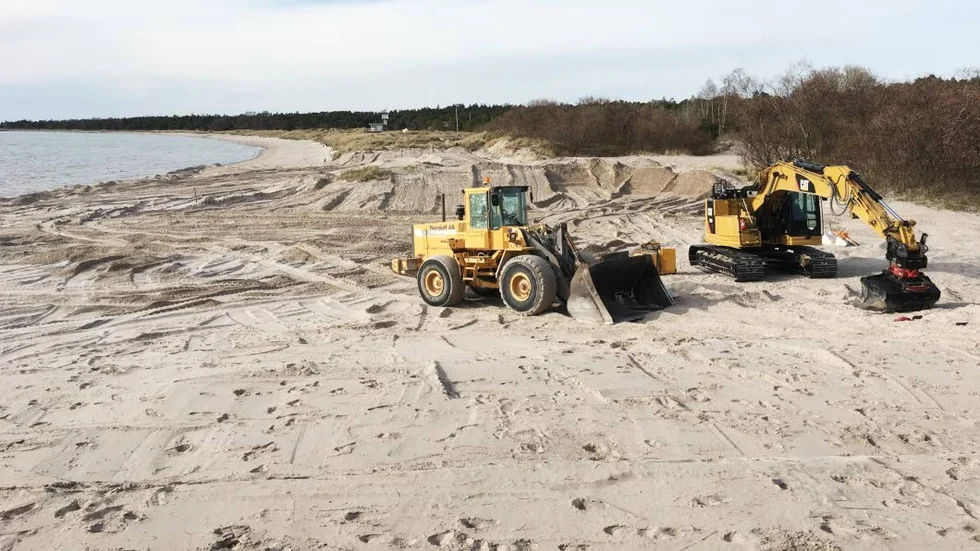 En av många arbetsdagar på Tofta strand. 