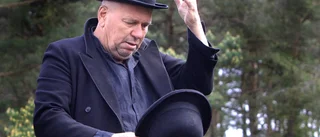 De väntar åter igen på Godot