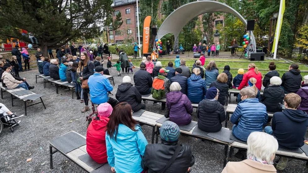 Stadsparken. Luleå firar 77 000 invånare.