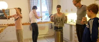 Årliga julljusstöpningen – inget för den veke