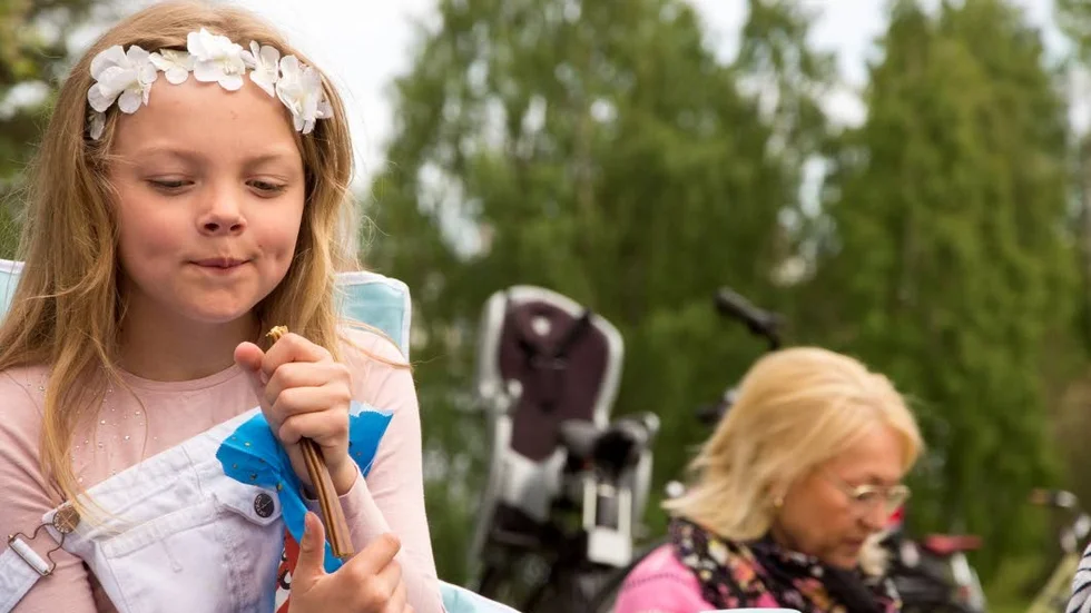 Gott. Jennifer Lundberg njuter av sin fångst.