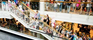Bildextra: Dolly Style fotades med fansen