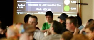 Öns första offentliga poker- turnering med prispengar
