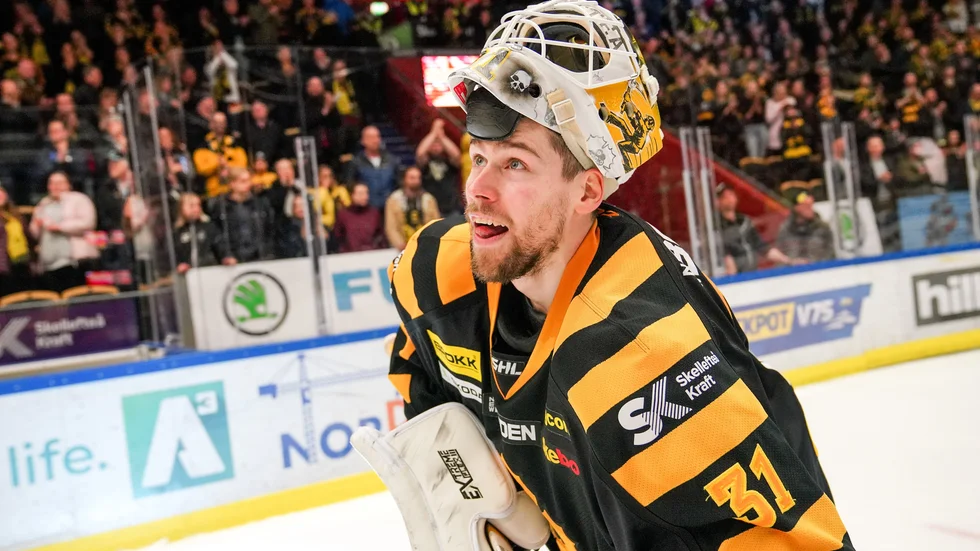 Joni Ortio, med två säsonger i Skellefteå AIK, ska vara klar för HV71. 