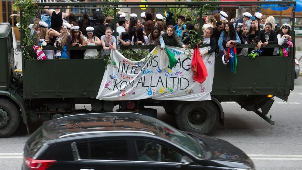 Byggföretagen vill se städade banderoller på studentflaken.