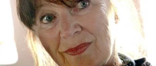 Ainbusk laddar för Piaf  med sina heligaste rum