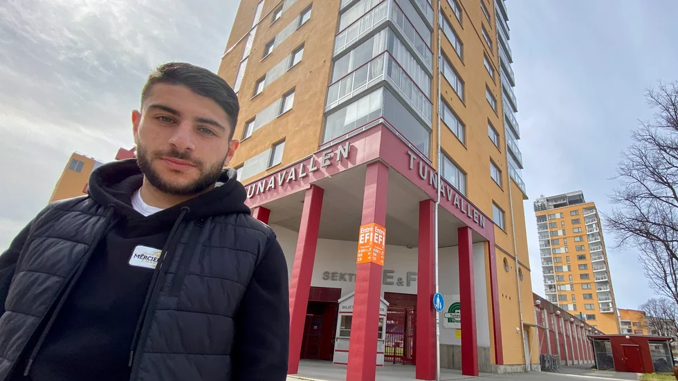 Det är här han oftast hänger, AFC-mittfältaren André Alsanati. När han tar paus från fotbollen går han gärna på kafé med familjen.