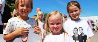 Stekhet konsert på parkeringsplats