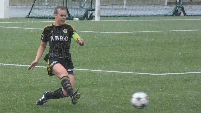 Malin Söderlund gjorde ett mål och var en av VIF:s bästa spelare i segermatchen mot Eksjö.