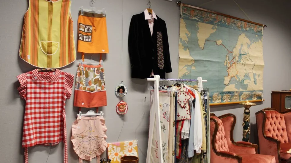 Rariteter. Bland prylarna i retrobutiken finns textil, möbler och inredning från svunnen tid, men även nytillverkat i retrostil.