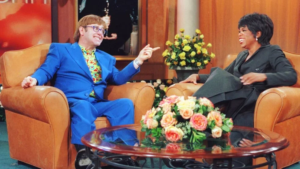 Hos Oprah. 1997 skojade Elton John med den världskända programledaren.