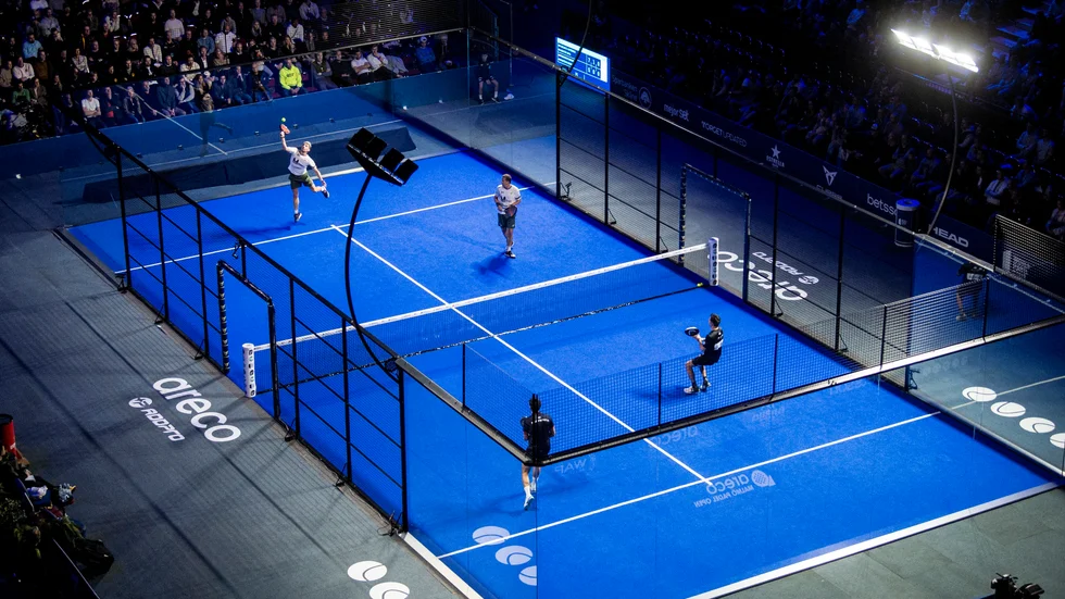 Ica Maxi Arena byggs tillfälligt om till padelarena.