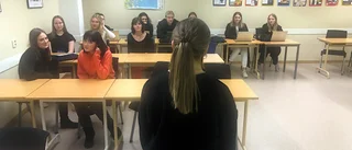 Talrädsla stort problem för många elever: "Jag får ångest av att veta att alla ska titta och lyssna"