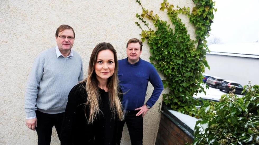 Satsar. Thomas Bentzen, Fredrik Carlsson och Kelly Shepherd är Rambölls tre medarbetare på kontoret i Västervik.