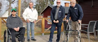 "Det står och faller med intäkterna"