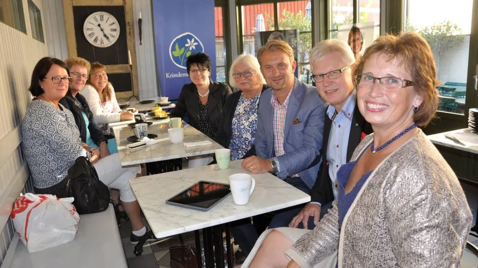 Kristdemokrater
(KD), bland dem Jimmy Loord, Anders Andersson och Gudrun Brunegård, presenterar förslag för en bättre vård i landstinget. Bilden är tagen vid ett tidigare tilfälle.