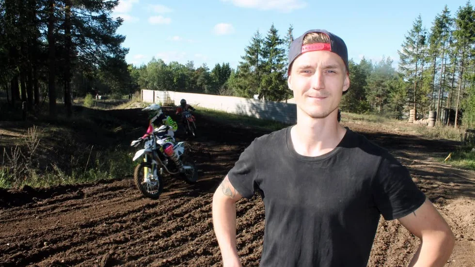 DERBYN. SMK Vadstenas ordförande Patrick ledström planerar nyheter inom lokala crossen i år. Bland annat derbyn mot SMK Motala.