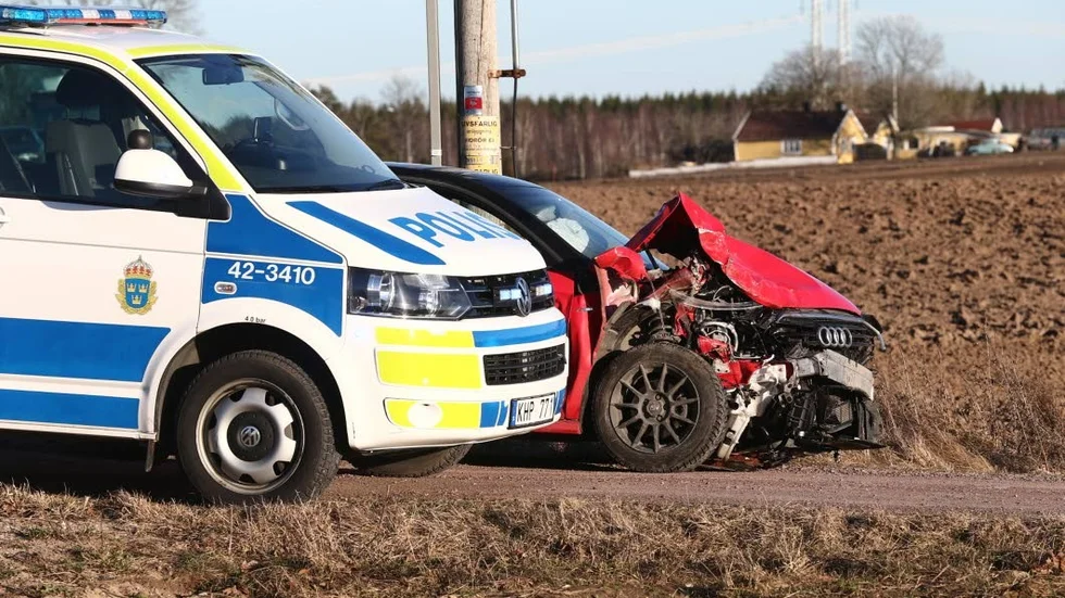 Polisen kom till platsen efter olyckan.