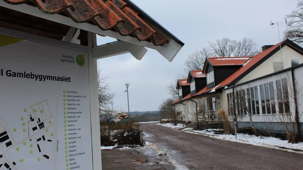 Renovering. Just nu renoveras stora delar av Gamlebybymnasiet. Det återstår att se om skolans huvudman Hushållningssällskapet får sökt bidrag.