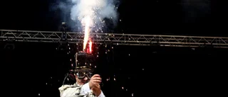Festivalen invigdes – med en smäll