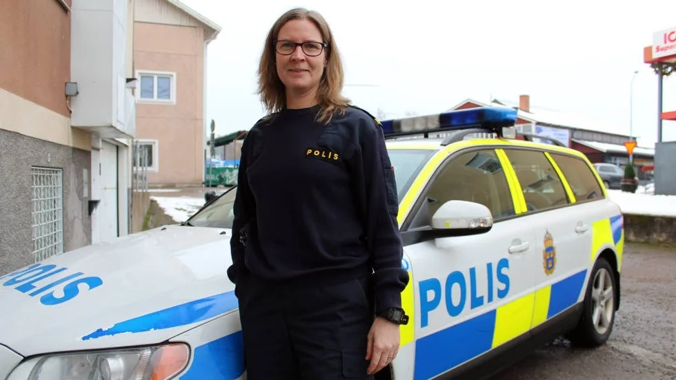 Kommunpolis Sofia Hedberg ingår i arbetsgruppen. "Vill ska en organisation där vi har en bra bild av läget i Kinda", förklarar hon.