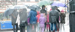 Blött Valborgsfirande i Västervik