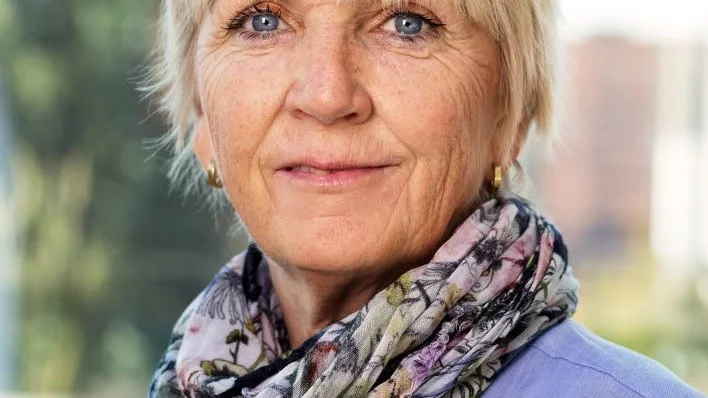 Skatteverkets expert. Pia Bergman undrar varför Tekniska verken samarbetade med Alf Jacobsson när han utreddes för ekonomisk brottslighet.