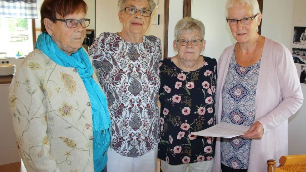 Erna Helge, (Vimmerby PRO) Marie-Louise Dahlberg, Mona Gustavsson(Tuna PRO) Solvieg Sjöbladh (Vimmerby PRO)