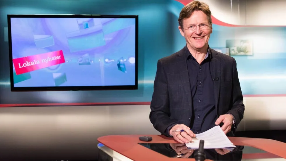 I studion. Så här är vi vana att se Jonas Björnstjerna. När han nu drar sig tillbaka är det efter ett nästan halvsekellångt arbetsliv som journalist.