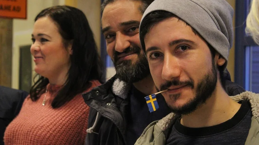 Obaida Ibrahim firade tillsammans med vänner, studiekamrater och lärare när Komvux firade 50-årsjubileum.