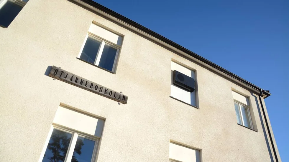 Den gamla Stjärneboskolan står i dagsläget i princip tom. För att Kinda Lärcentrum ska kunna flytta in krävs bland annat tillgänglighetsanpassningar.