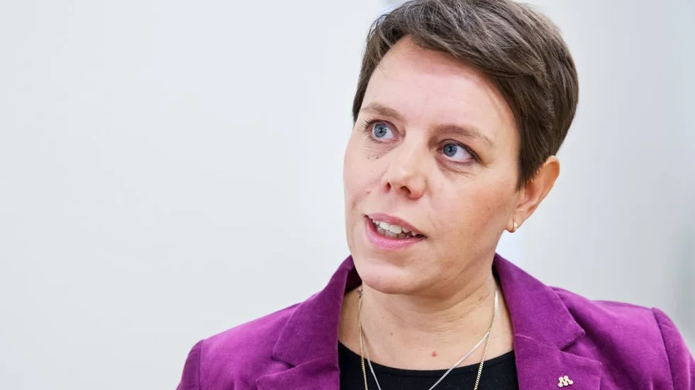 Frågor. - Vi har inte fått någon ordentlig genomgång med en större riskanalys, säger Marie Morell (M).