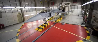 Här rullar Gripen E för första gången