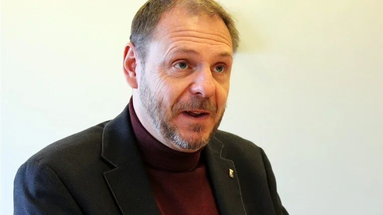 Kommunstyrelsens ordförande Tomas Kronståhl.