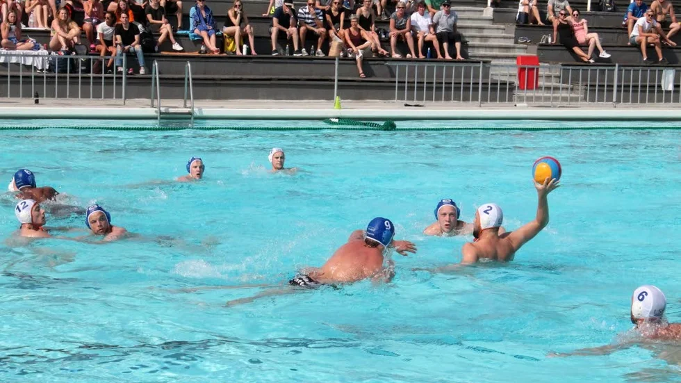 Linköpings SF, här i semifinalen hemma mot Järfälla, tog SM-brons efter seger mot Lugi i Eriksdalsbadet.