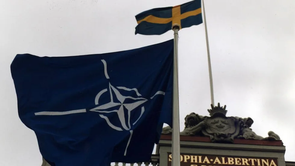 "Den senaste samövningen med Natostyrkor i Stockholms skärgård i juni ökade sannolikheten för att vi blir medlemmar" skriver Claes Thulin.