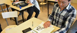 Ville inte sluta skolan- går på sommarskola