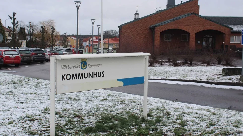 Numera lämnas medborgarförslag till Västerviks kommun som så kallade e-förslag, via dator. Den som saknar dator kan dock även i fortsättningen i bland annat kommunhuset få hjälp med att lämna förslag på papper.