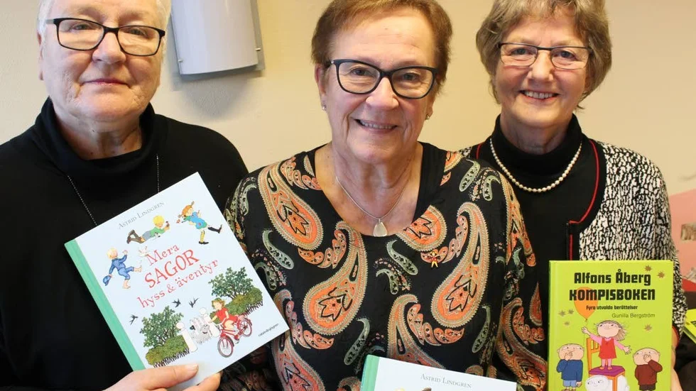 Rädda Barnen i Västervik har funnits i 75 år i år. Från vänster: Ingalena Josefsson, Berit Svanbom och Eva Lindbom.