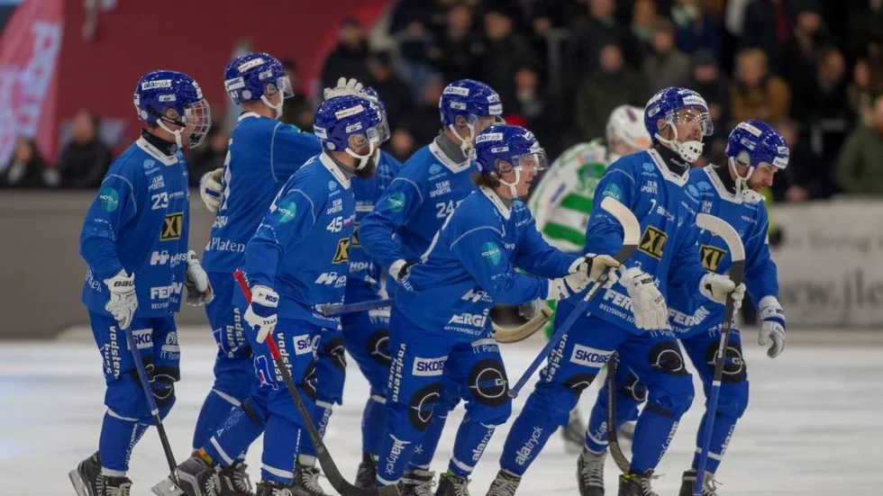 Glädjande att klubben nu jobbar på fortsatt utveckling, med Sjöholm, Gullbrand och med stommen i laget. IFK Motala har mer att ge, skriver Jens Bollius inför slutspurten av säsongen.