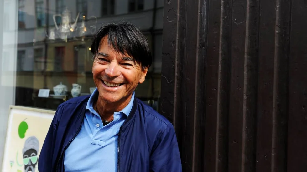 Jean Paul Pallard målar sedan några år tillbaka, tidigare var det svartvitt som gällde.