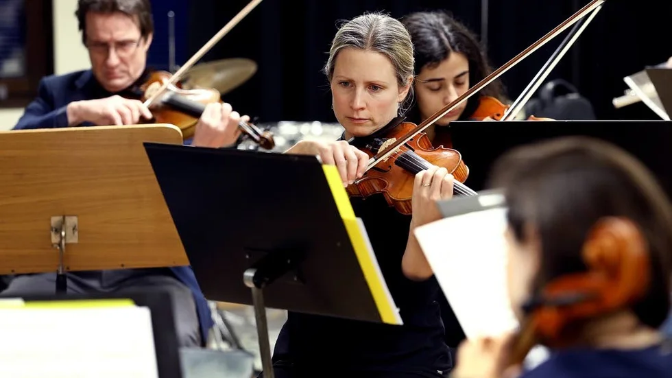 Sara Englund Eckerbom, stråklärare på Kulturskolan Motala ,hoppas att projektet blir starten på ett fortsatt samarbete.