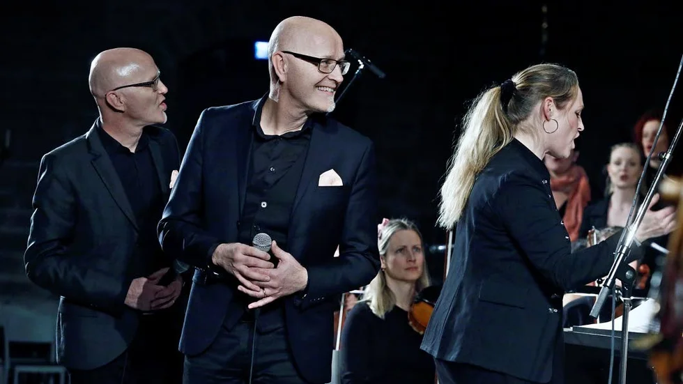 – De sjöng väldigt bra, säger pilgrimsprästen Lars Cederlöw om bröderna Rongedals medverkan i konserten. Cederlöw hyllar också körens sånginsatser.