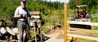 Naturrundans minnesbänk invigd