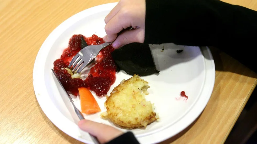 Svenskt. Majoriteten vill att kommunen ska öka andelen svenska livsmedel i den offentliga maten.