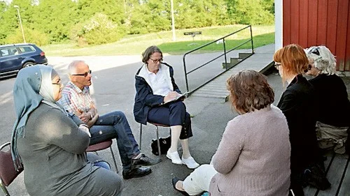 Intensiva samverkansdiskussioner med Carina Boberg.