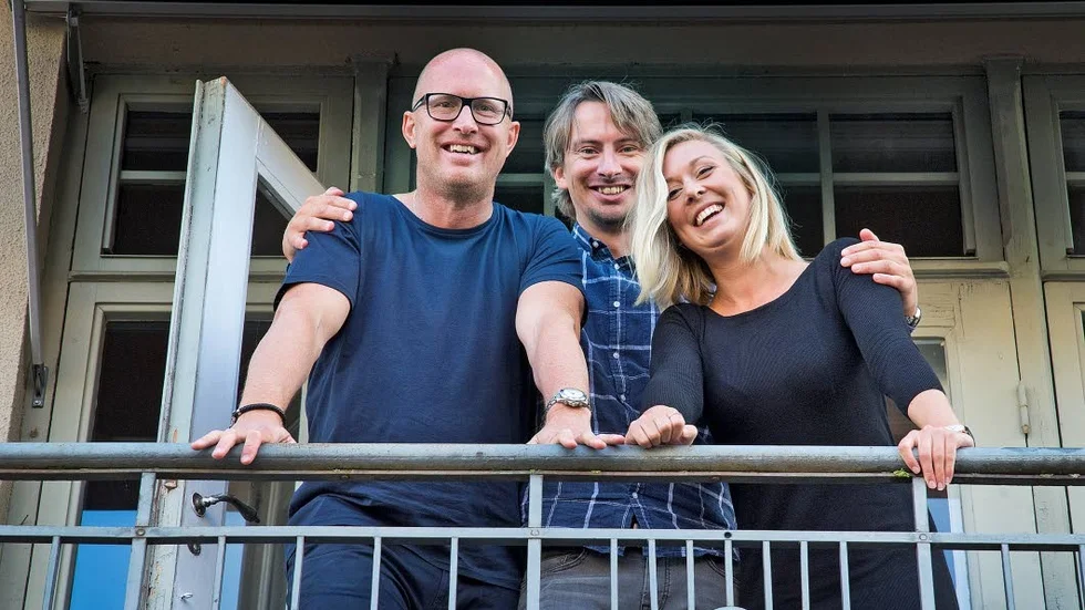 Douglas Lindevall tillsammans med kollegorna Daniel Dufwenberg och Hanna Candell.