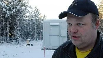 "Det är demokratilöst det här landet", säger Gunnar Larsson, elöverkänslig.