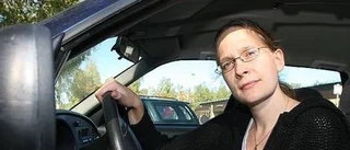 Hon tar prishöjningen med jämnmod